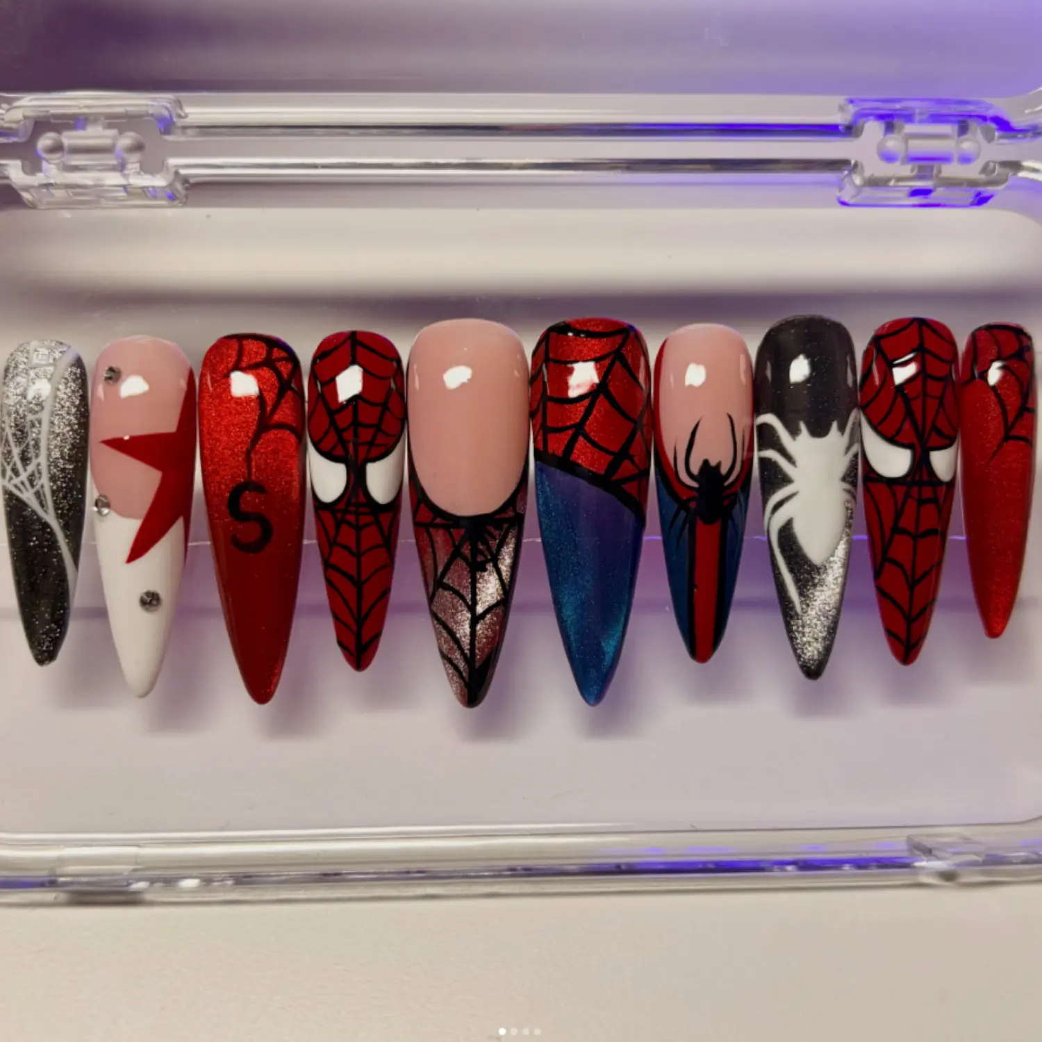 Superhero Inspired Press-On Nails, Red Black Web Design, Comic Book Style Glitter Art, Bold Statement Handmade Nails