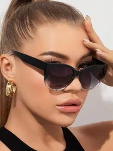Unisex Cat Eye Frame Eyeglasses, Trendy Casual Large Frame Durable PC Material Eyeglasses for Everyday Use, Fashion Accessories for Outdoor Activities, Women, Casual Stylish Glasses