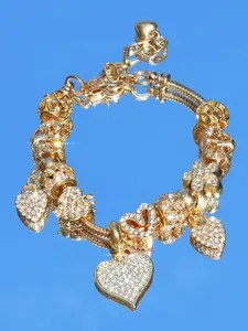 Women's Heart & Flower Charm Bracelet, Classic Heart Rhinestone Design, Trendy Jewelry Accessory for Everyday Wear, Heart Shaped Bracelet