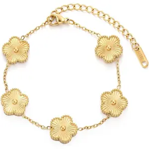 Four Leaf Clover Bracelet for Women 18K Gold Plated Stainless Steel Lucky 4 Leaf Gold Link Bracelet Jewelry Gift for Women