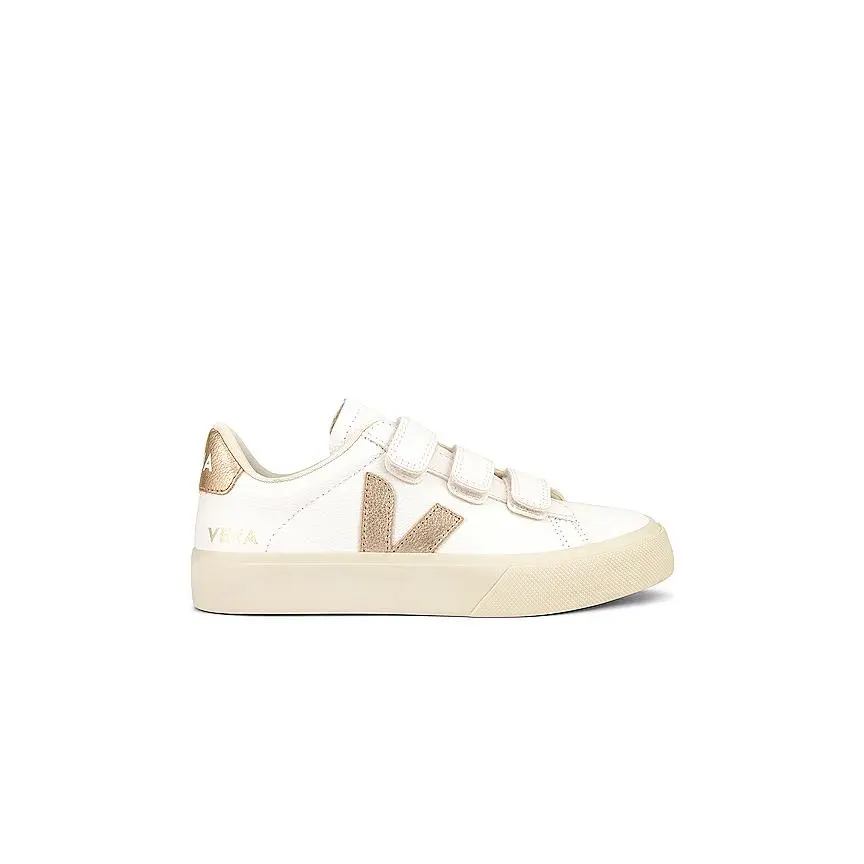 Veja Recife Sneaker in Extra White & Platine