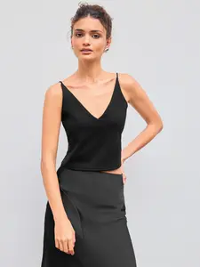 Cider V-neck Solid Crop Cami Top