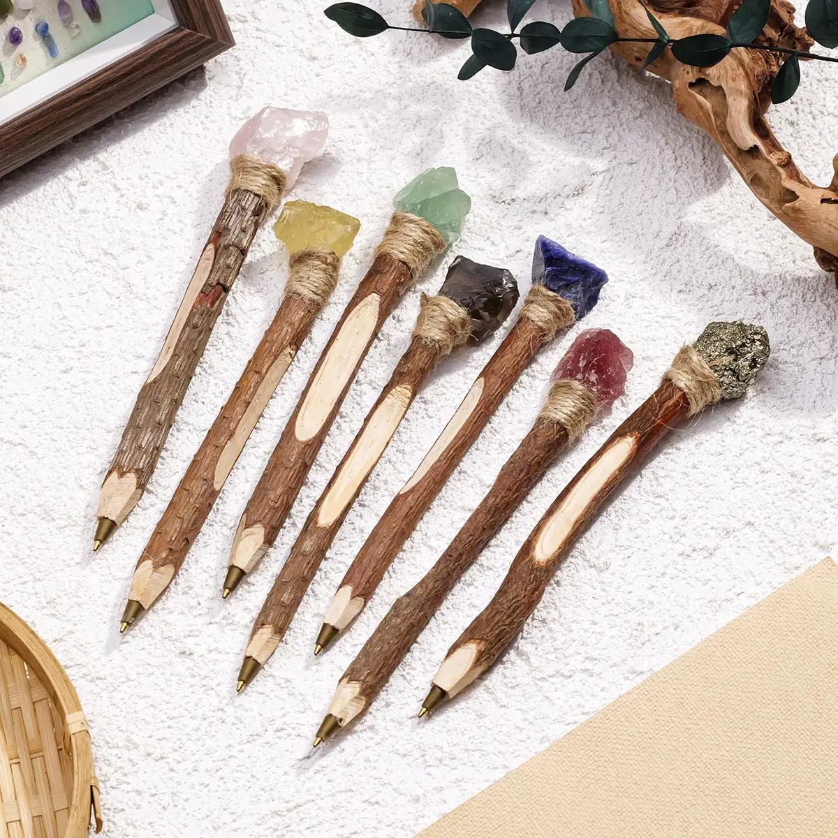 Natural Crystal Rough Stone Magic Pencil, DIY Creative Gift for Kids & Students, Energy Crystal Healing Stick for Positive Vibes, Healing Crystals, Selenite, Smoky Quartz, Amethyst