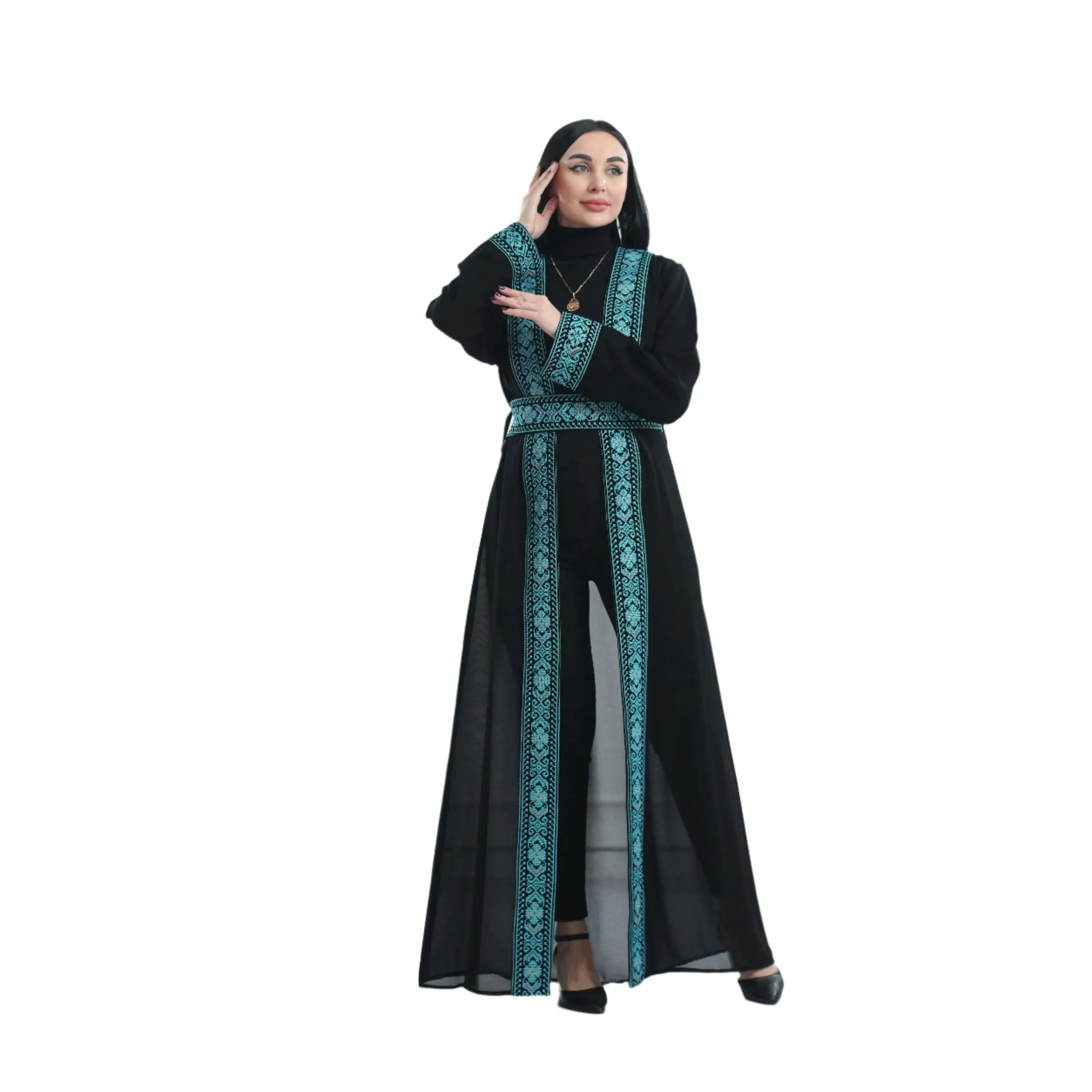 Hala Embroidered Bisht: Luxurious Elegance & Intricate Craftsmanship