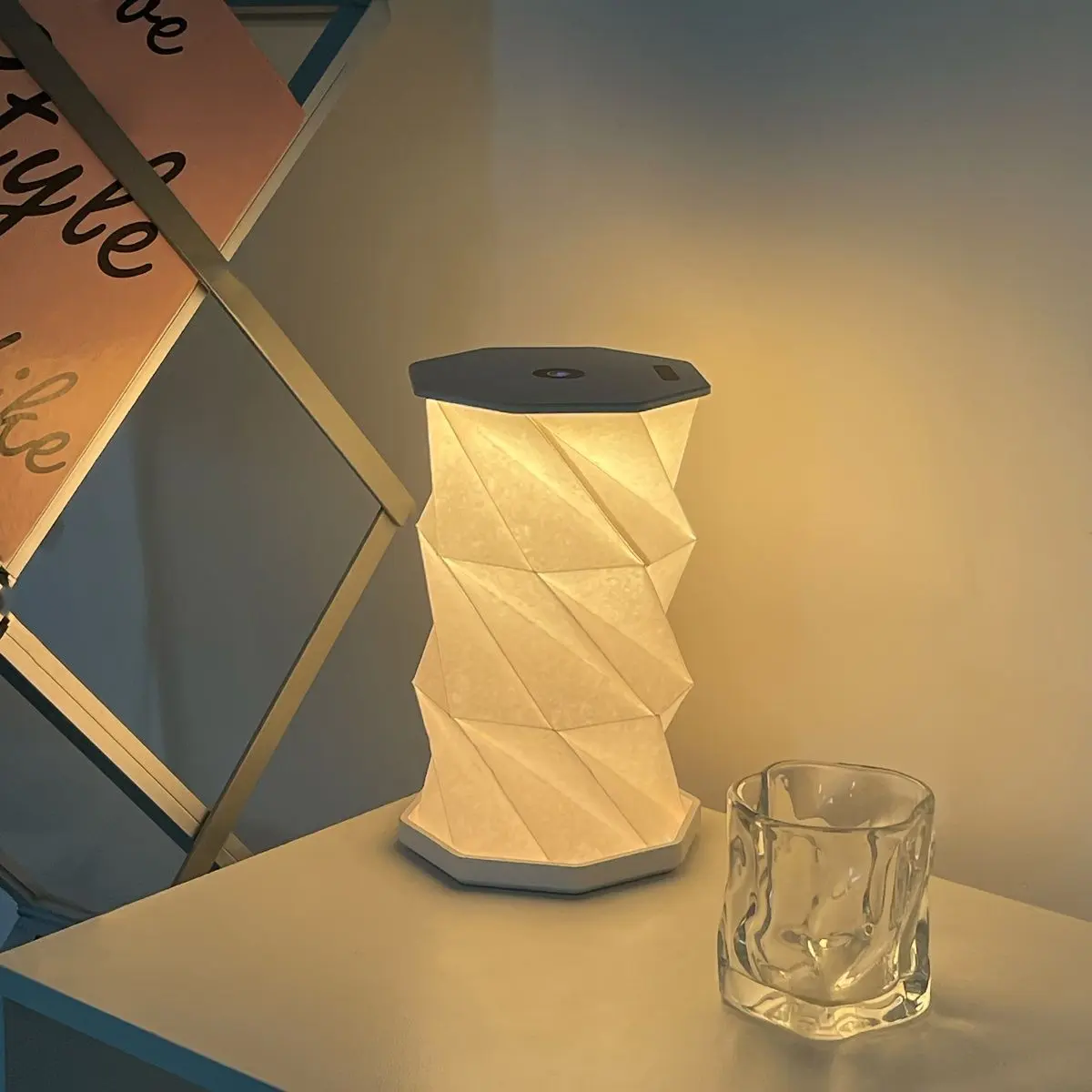 Nordic Vintage LED Folding Paper Lamp, Portable Adjustable Light, USB Rechargeable Night Light for Bedroom, Cafe, Restaurant Decor