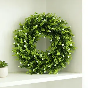 Spring and summer eucalyptus star-shaped rose wreaths. Suitable for all seasons as outdoor green decorative items Decorative Flower Wreath. Applicable for decoration on porches, living rooms, bedrooms, windows, walls, etc.