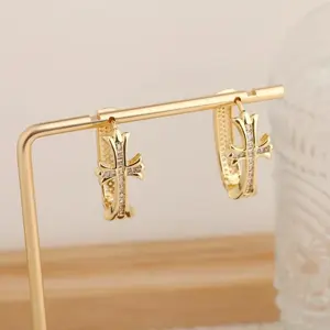 Stylish European-style earrings, zircon cross earrings, elegant and sparkling minimalist jewelry.