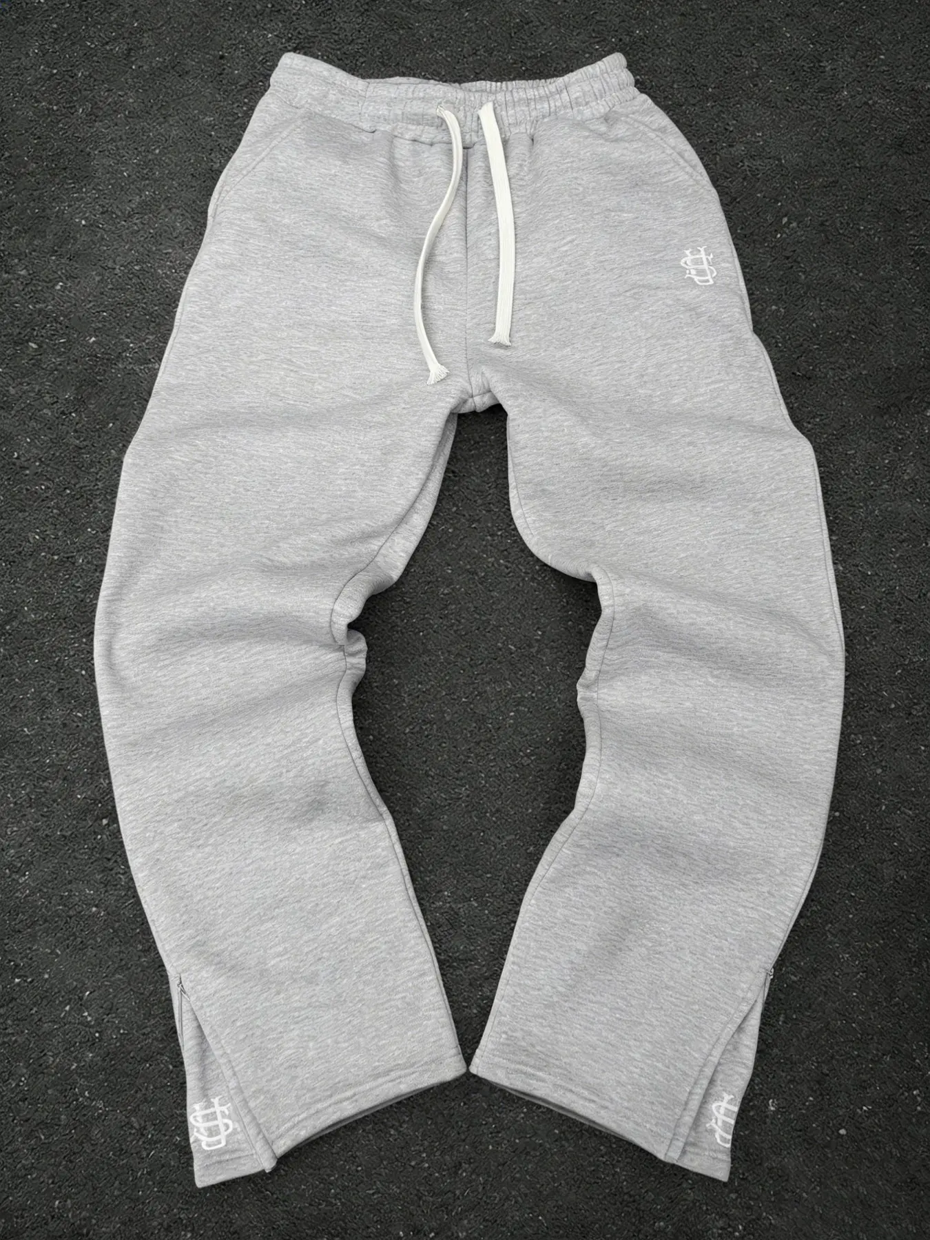 Men's Cleanfit Essential Heavyweight Fleece Joggers, Drawstring Waist, Side Slit Cuffs, Minimal Embroidered Logo, Casual Spring Fall Wear
