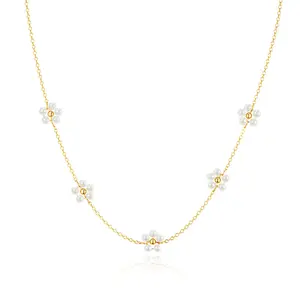 Moodear Daisy five-piece necklace daisies gift women's flower and exquisite bridal necklace wedding birthday for Valentine's Day Gifts Floral Pendants