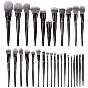 Makeup brush set