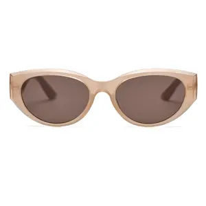 innsol Modern Cat Eye Sunglasses, Trendy Edgy UV400 Glossy TR90 Shades for Medium Faces