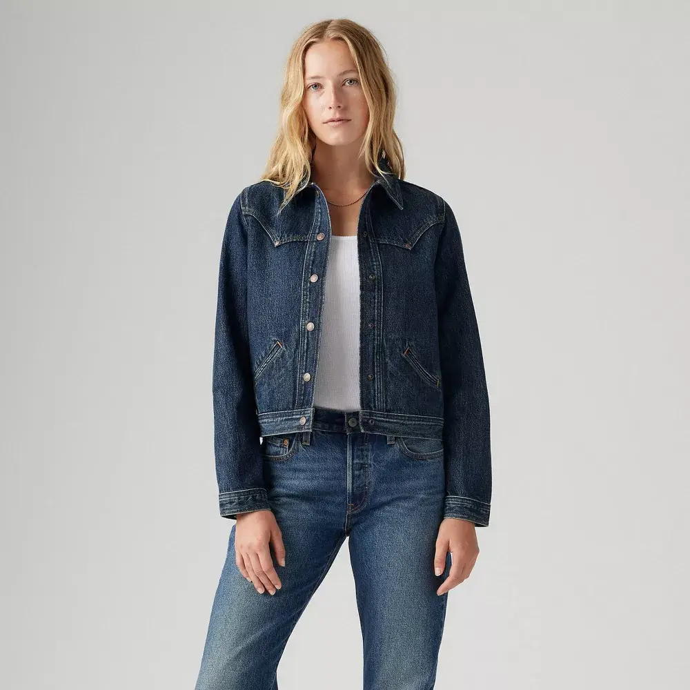 Levi's Women's Original Trucker Riveted Jacket Blue Button Denim Slim Fit Midweight Cotton Coats with Deep Inside Pockets, Fabric, Basic, Fitted, Casual, Piece, Clothes