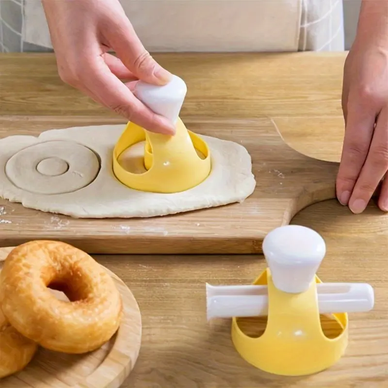 2pcs/set Plastic Donut Cutter With Dipping Plier, Doughnut Mould, Doughnut Maker, Non-Stick DIY Doughnut Baking Tools, Baking Supplies Kit, Pastry Tools, Baking Accessories