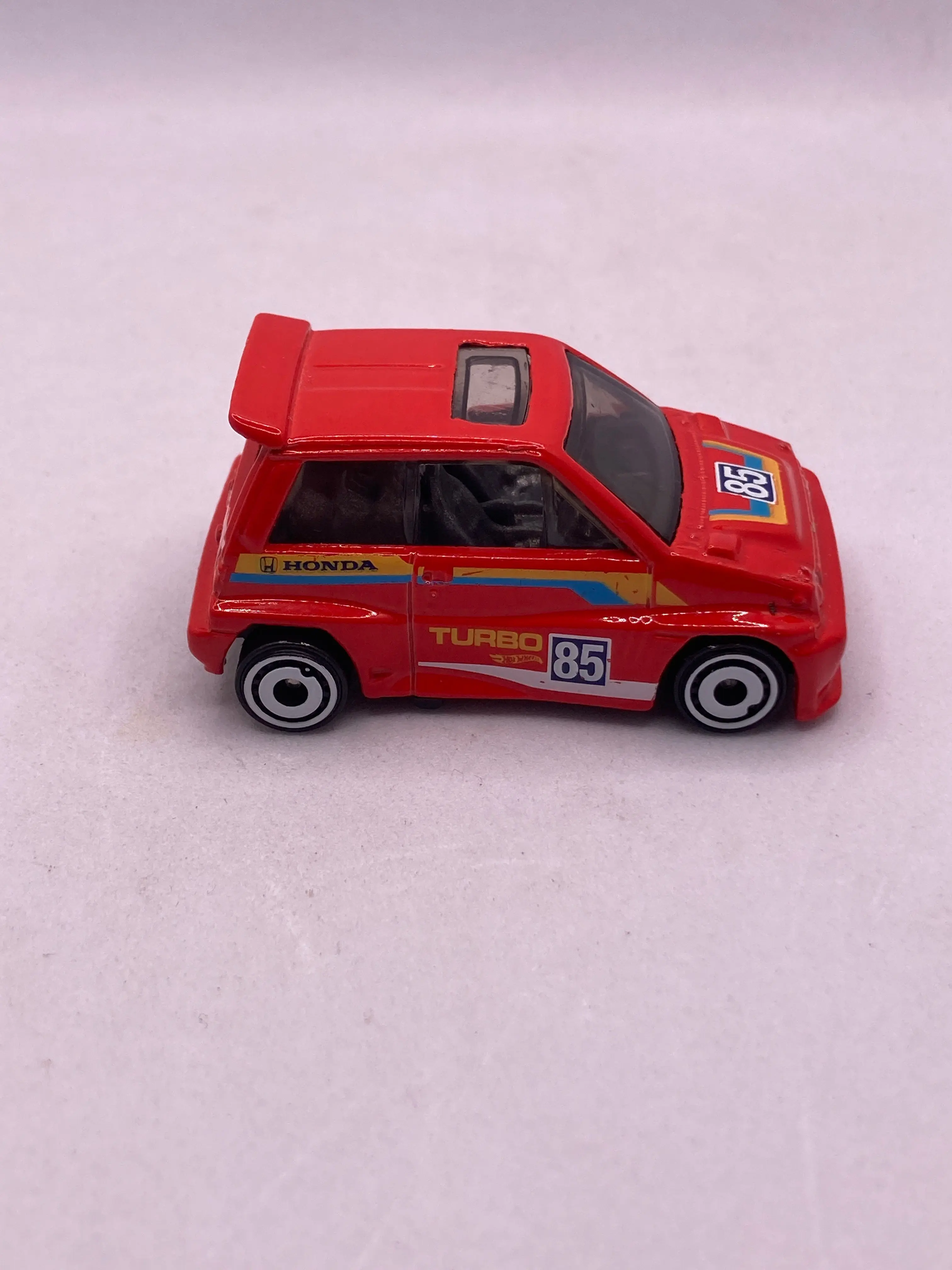 Hot Wheels 85 Honda City Turbo II Diecast
