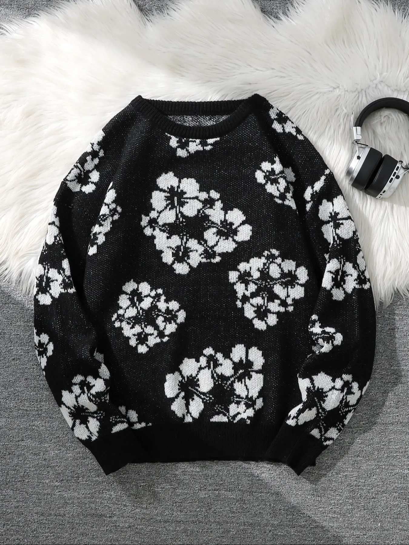 Men's Fall Winter Fitted, All-Over Floral Pattern Knitwear, Casual Round Neck Pullover, Cool Gift Idea for Him, Flower Pullover