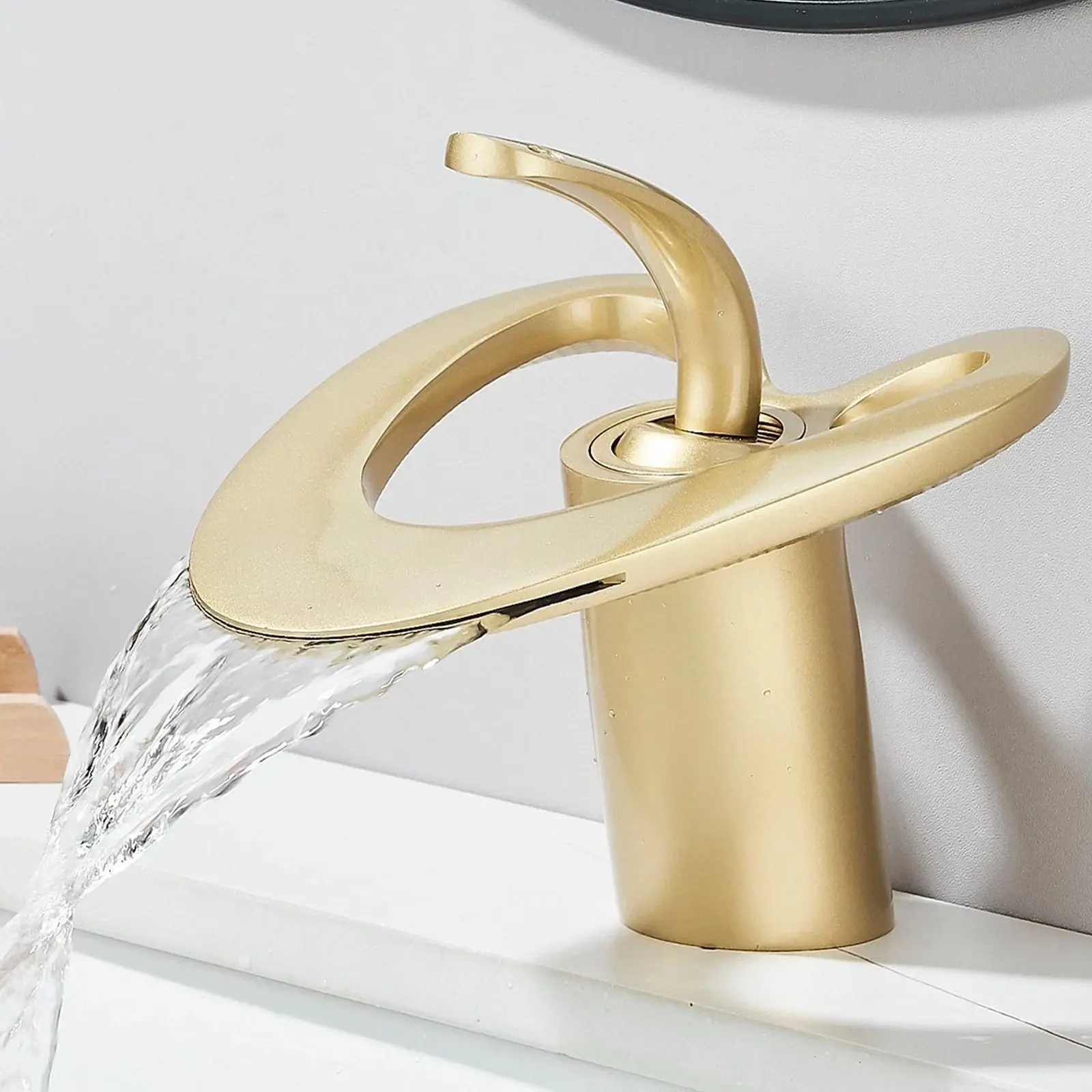 Brushed Gold Modern Brass Single Hole Bathroom Faucet for Vessel Sinks - Single Lever, Waterfall Hollow Spout, Copper Swan Design Lever-Based Vessel Tap for Bathroom Water Control, Faucets For Vessel Sinks