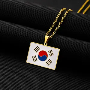 Creative map necklace Korean flag pendant necklace autumn and winter high-end men's and women's accessories new necklace