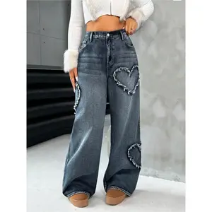 Women's Classic New Heart Embroidered Straight-Leg Jeans, Elegant Fitted Woven Denim Jeans for All Seasons, Versatile Washed Jean Style