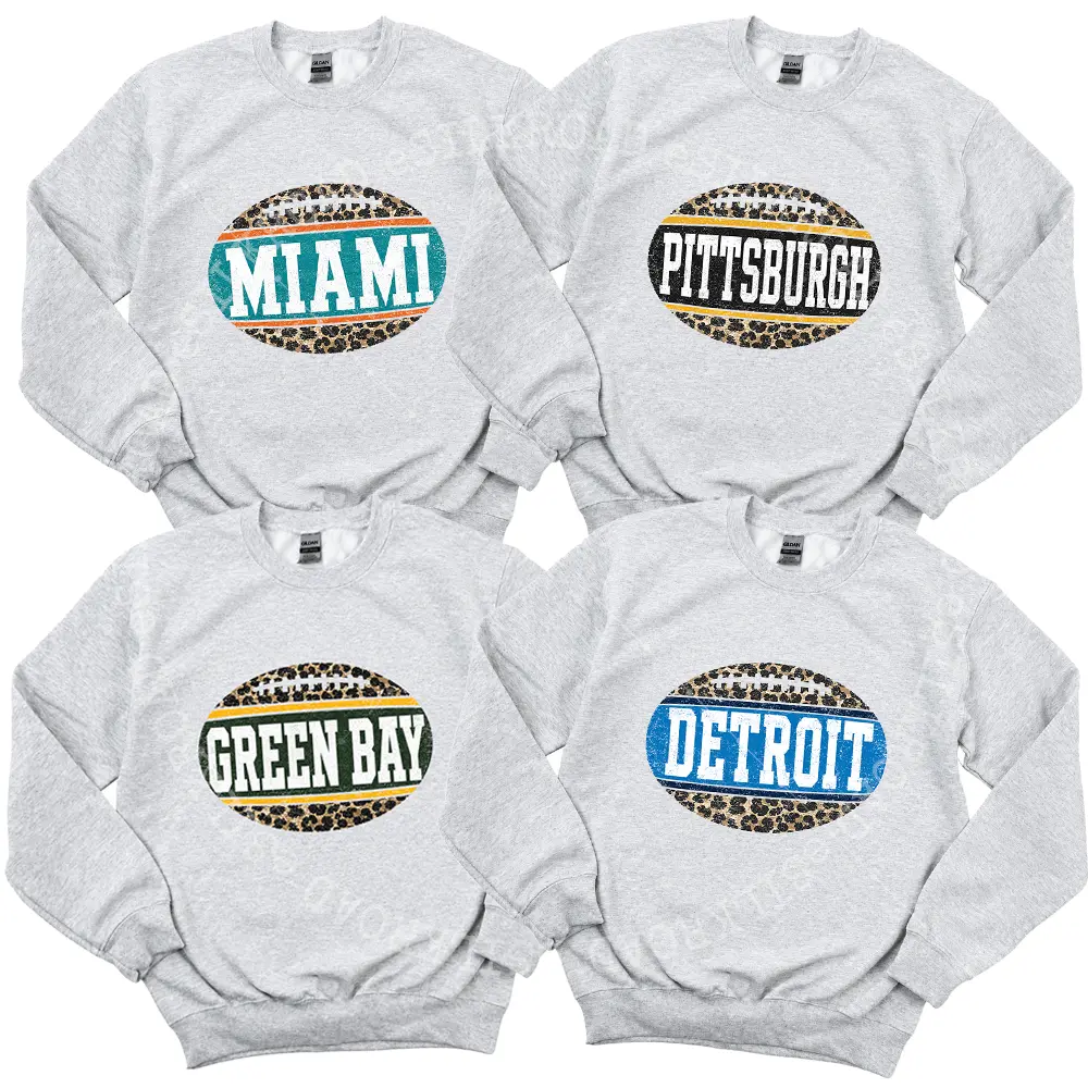 32 Team Football Sweatshirt, Ash Grey Color Retro 1960sGame Day Crewneck, Unisex Pullover for Men and Women, Soft Cotton Blend Fan Gift, Classic Sportswear for Football Lovers - SR