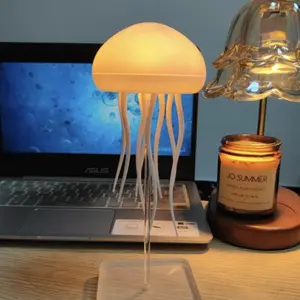 Jellyfish Design Illuminated Night Light, USB Rechargeable Color Changing Desktop Lamp, Novelty Lighting for Home Bedroom Living Room Decor, Home Decor, Lights for Bedroom, Modern Night Lights, Color Changing Nightlight