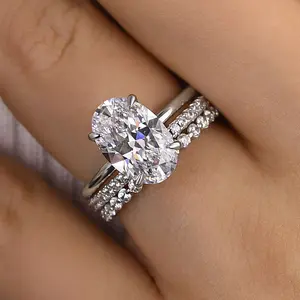 Maxine Luxury 3.5ct Oval Cut 5A Cubic Zirconia Women's Engagement Ring Set - Bridal Wedding Jewelry for Proposal, Anniversary
