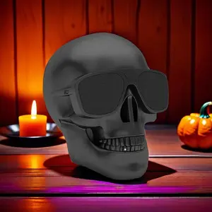 Creative Skull Design Multifunctional Wireless Speaker, USB Rechargeable Bluetooth-compatible Speaker, Portable Stereo Sound Speaker for Outdoor Camping Barbecue Party