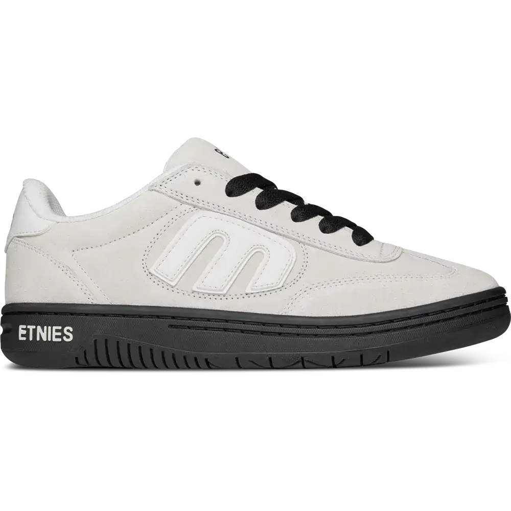 etnies Locut White/Gum True Iconic Skate Shoes – Original Low Top Since 1986. Timeless design with modern comfort, Classic, Retro and Designed in the USA