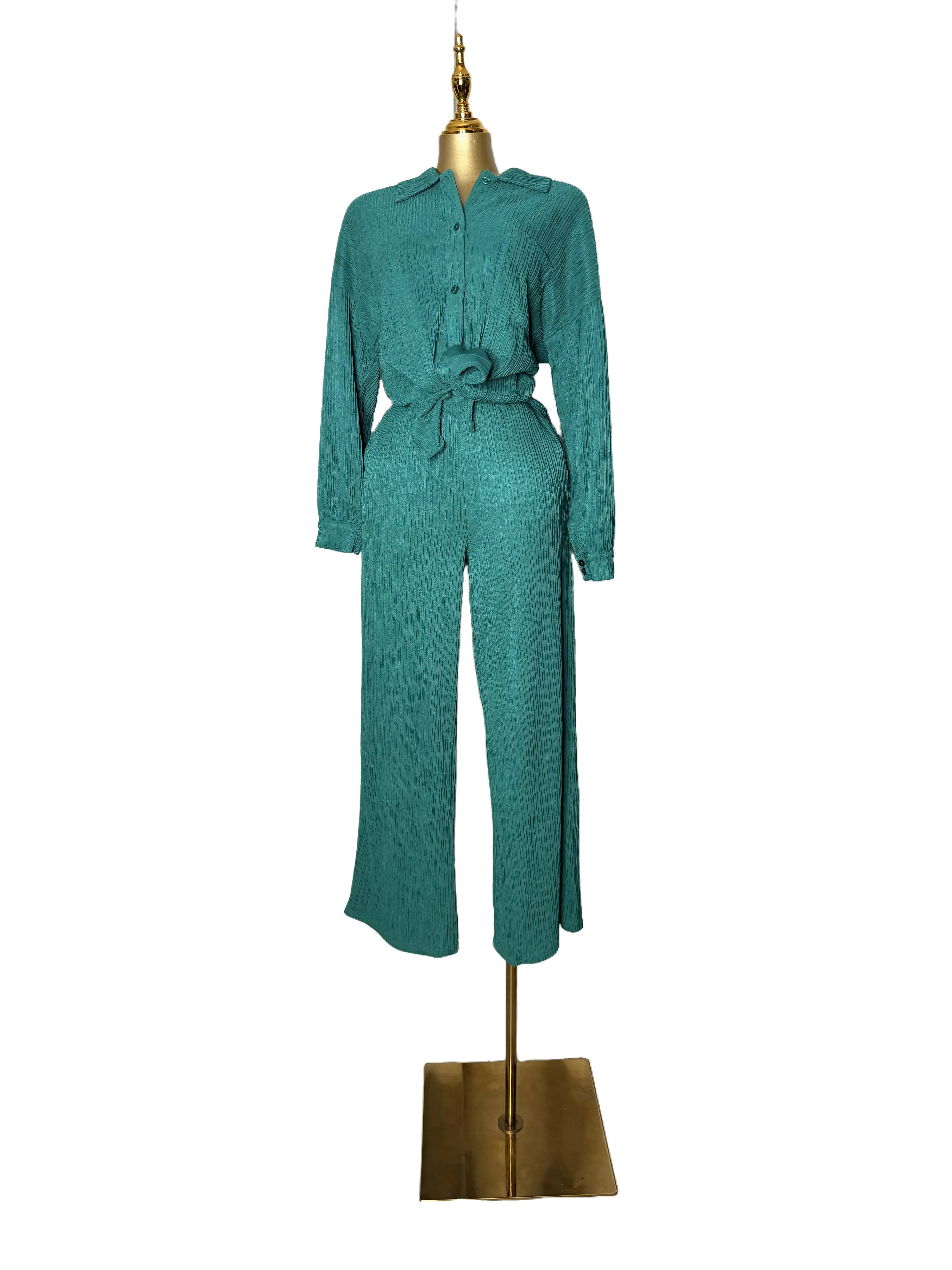 Emeral Green Two Piece Set - Stylish and Versatile Outfit for Everyday Wear