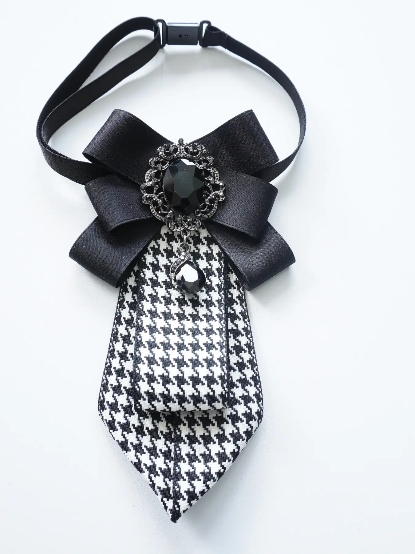 Vintage British Style Plaid Bow Tie Design, Luxurious Gem Pendant Neck Accessory, Shirt Jk Uniform Lapel Flower, Men's Fashion Jewelry, Bow Decor Tie