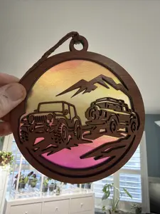 Off Road Towing Suncatcher for Sunny Window