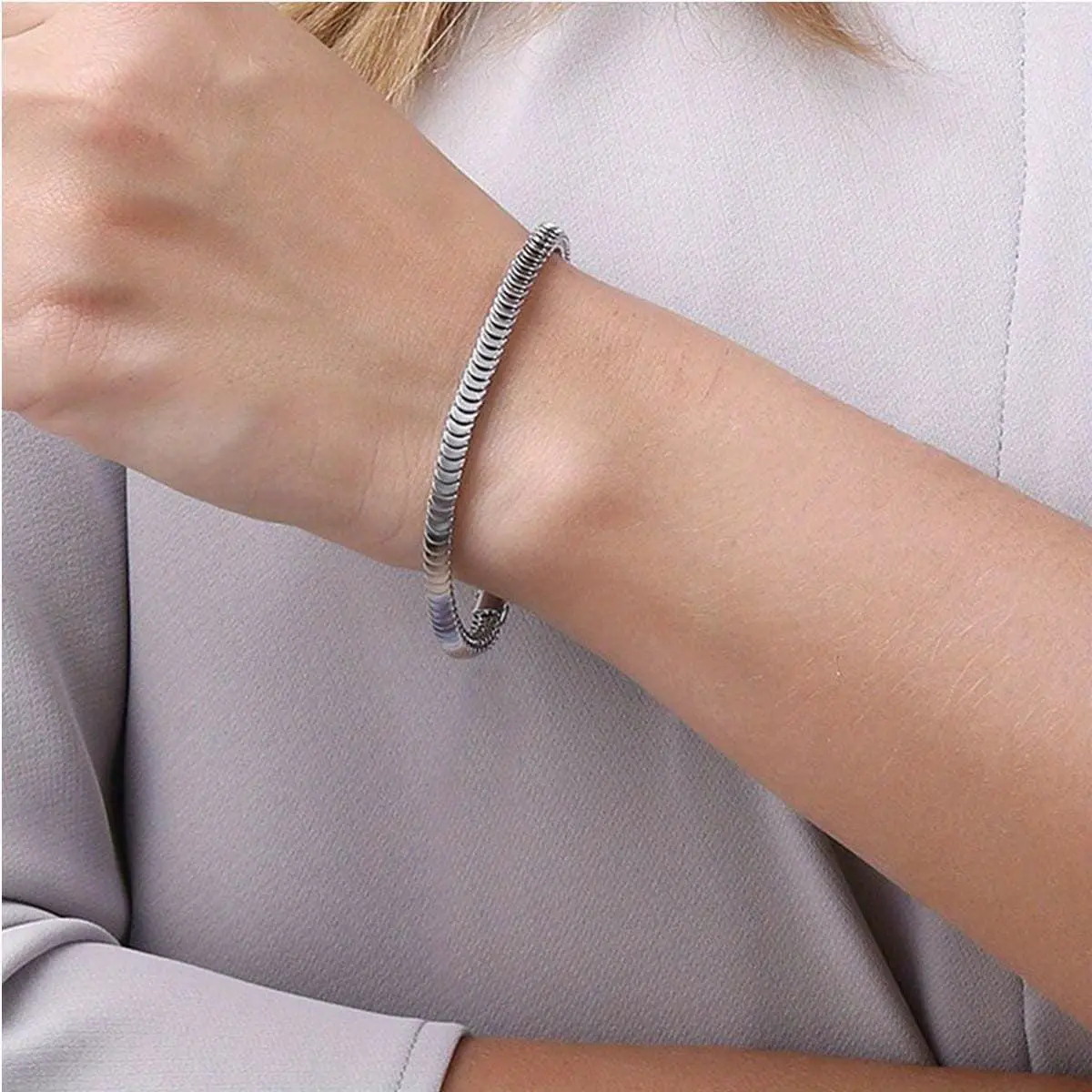 Women's Snake Chain Bracelet in Silver-Tone Stainless Steel, Elegant Jewelry for Casual Daily Wear, Birthday Gift for Girlfriend, Stainless Steel Bracelet