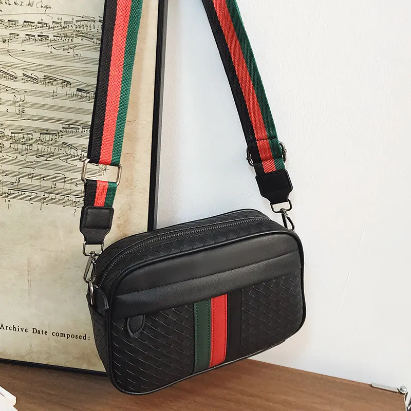 Men's Plaid Crossbody Shoulder Bag, Lightweight PU Leather Messenger Pouch for Daily Commute and Smartphones, Digital Camera, Plaid Pu Leather Crossbody Shoulder Bag, Adjustable, Checkered Strap Men's Crossbody & Shoulder Bags