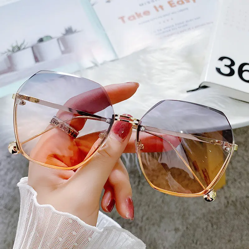 Diamond Cut Edge Rimless Two-tone Sunglasses