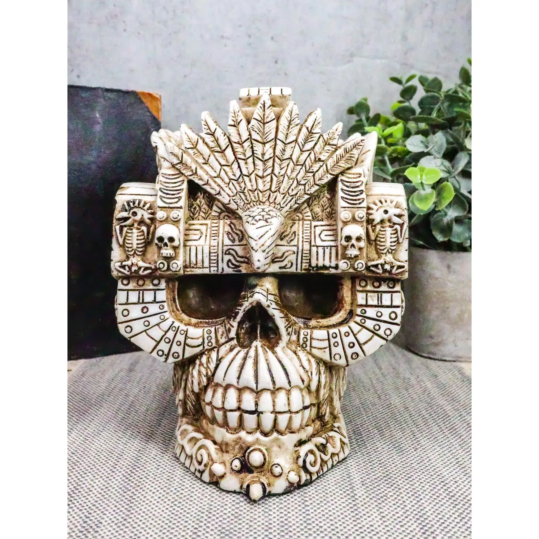 Ebros Aztec Empire Emperor Montezuma Skull Statue Tenochtitlan King Moctezuma