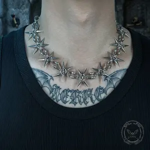 GTHIC Punk Studded Stainless Steel Clavicle Necklace Bold Street Style Accessory for Casual Outfits or Birthday Gifts