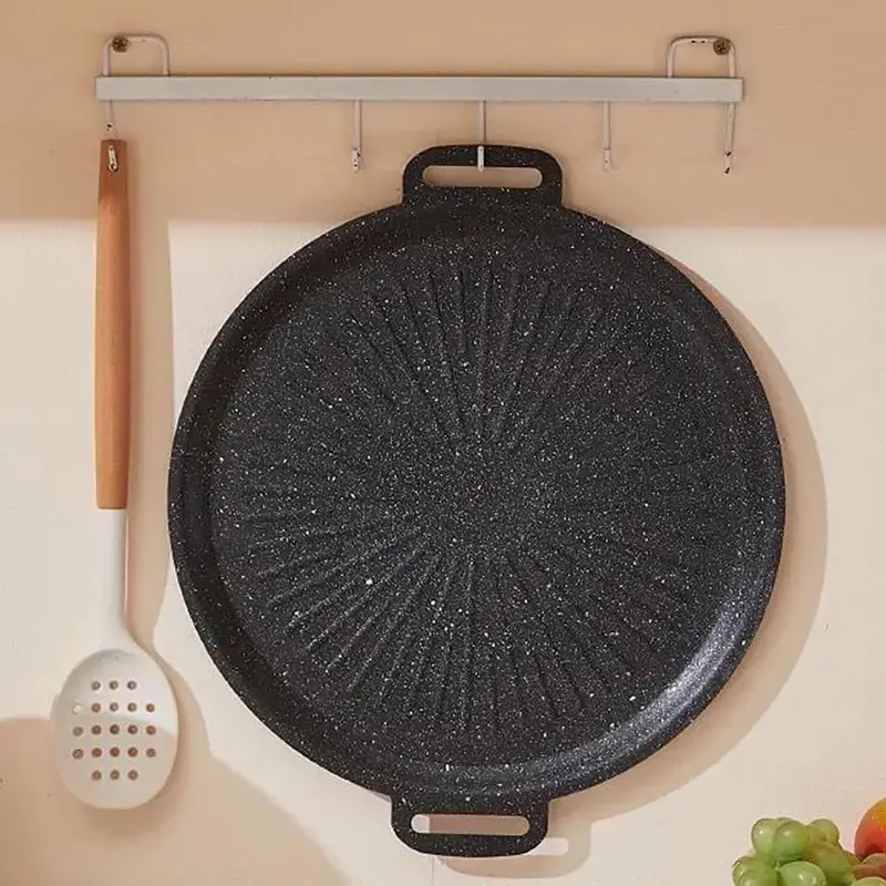 Mica stone grilling plate, solar plate, Korean barbecue plate, Nonstick Griddle Cookware, Griddle Skillet, grill pan, suitable for gas stoves and induction cookers, outdoor barbecue iron, non-stick and no burning at the bottom.