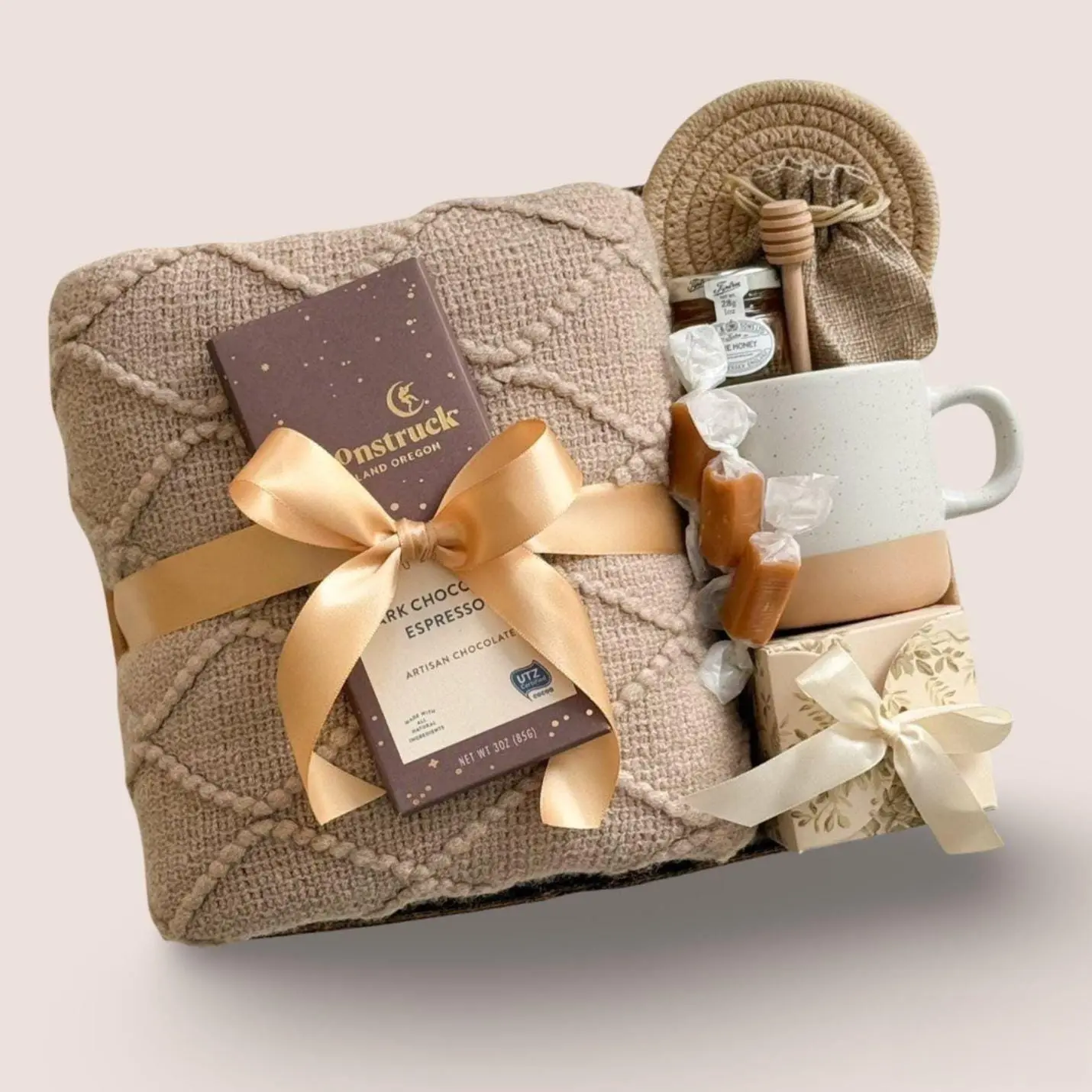HOT Sending hugs for her, friendship, Gift for women, Care package for friend, Comfort gift box, Get well soon, Recovery gift set, Warm cozy