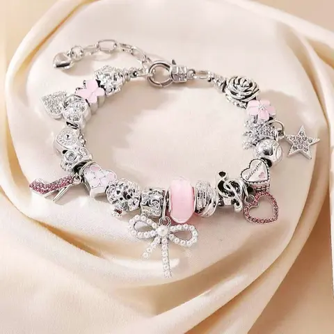 Cute Cartoon Charm Bracelet, Rhinestone Decorated Flower Design Bracelet, Fashionable Jewelry for Women, Fashion Creative Jewelry, Trendy Versatile & Exquisite Jewelry for Birthday Gift