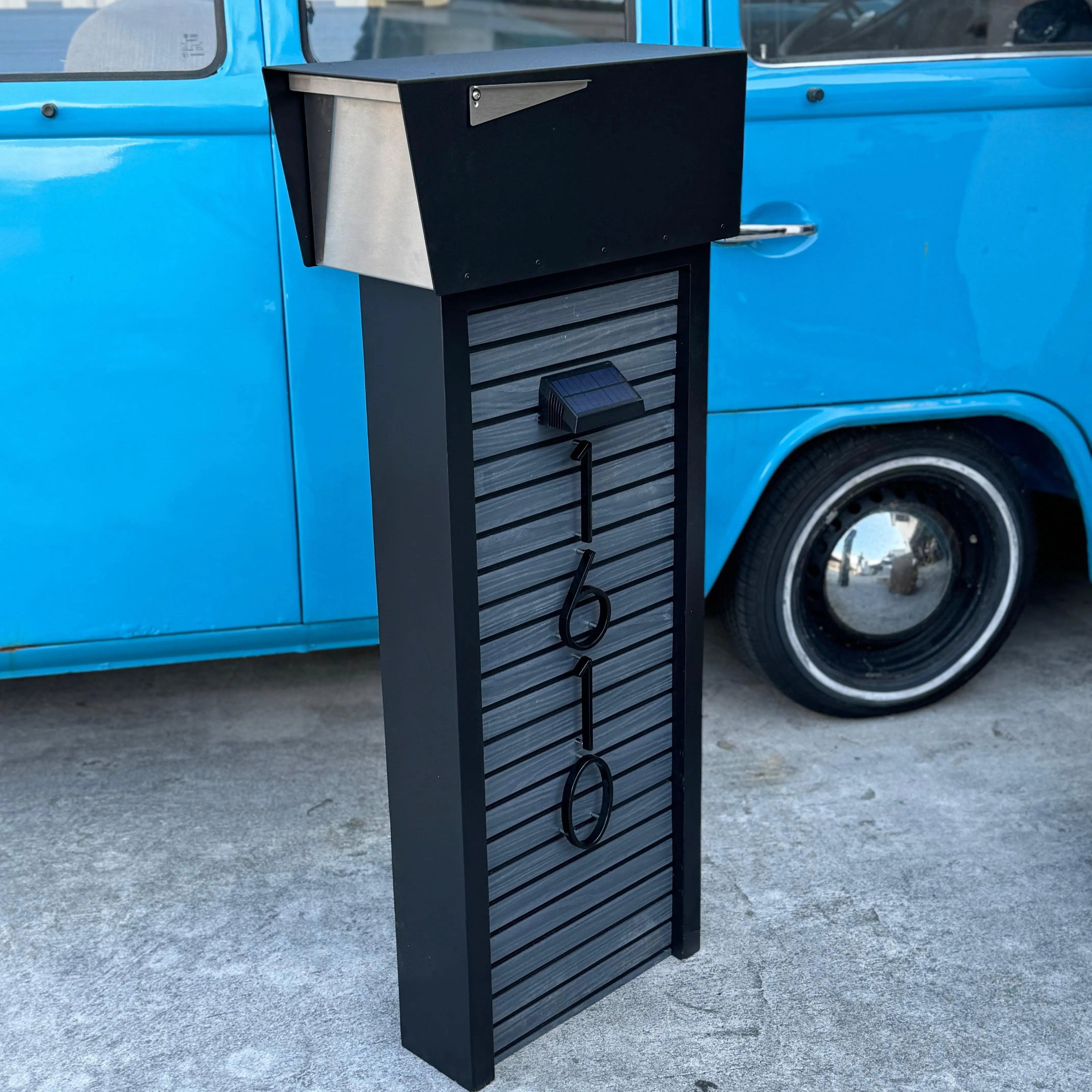 SlatSleek Mailbox