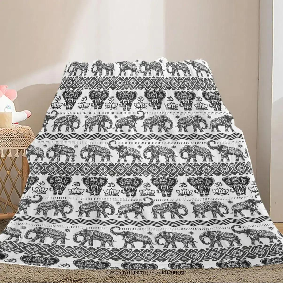 Elephant Pattern Blanket, 1 Count Soft Throw Blanket, Lightweight Flannel Blanket, Soft Warming Blanket, Air-conditioned Room Blanket, Warm Nap Blanket for Home Office Travel Camping