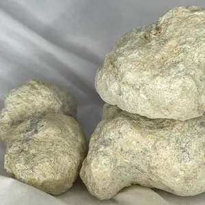 5 “Jingle bell” geodes natural crystal unopened