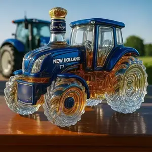 Tractor Whiskey Decanter, Farm Bar Decor, Perfect Gift for Whiskey Lovers & Farmers, Unique Home Bar Accessory