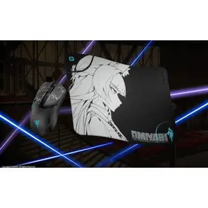 Razer Cobra + Gigantus V2 - Customizable Gaming Mouse and Soft Gaming Mouse Mat