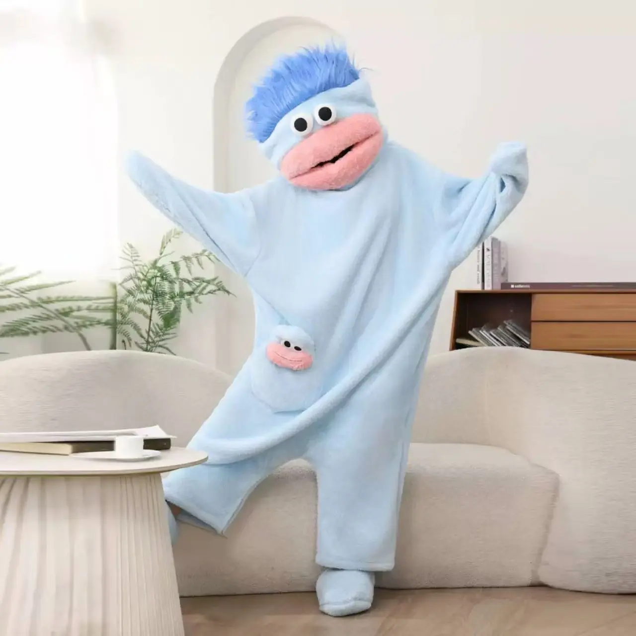 Cute Big Monster Pajamas Wearable Blanket Hoodie for Women Men, Oversize Soft Warm Cozy Pullover Home Loungewear Funny Pajamas Onesie, Perfect for Home Party Costume Halloween, One Size for Women Men, Cartoon Look, Indoor Use, One-Piece