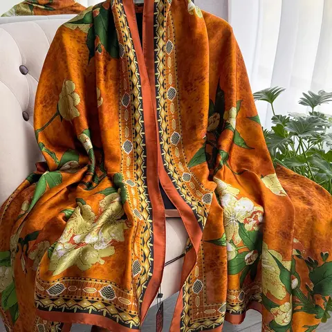 Bohemian Paisley Print Shawl for Women, Vintage Fashion Scarf, Fitted Woven Fabric, All Seasons Stylish Accessory
