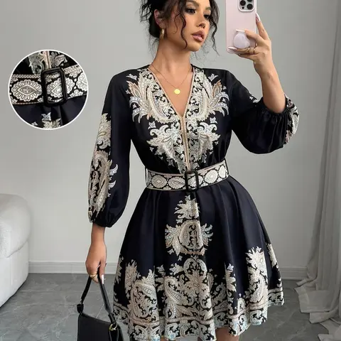 Women's dress, Womenswear, ethnic print/retro Baroque style, V-neck X-shaped waist cinched A-line short dress, women's retro print long sleeved waist cinching dress, suitable for theme parties, retro style gatherings (with belt)