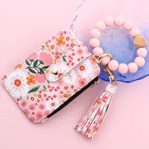 Boho Style Beaded & Tassel Decorated with Flowers Pattern Wallet Flower Keychain Wristlet Wallets for Women Cute Silicone Beaded Credit Card Holder Key Ring Bracelet Wallet wallet  keychain decor