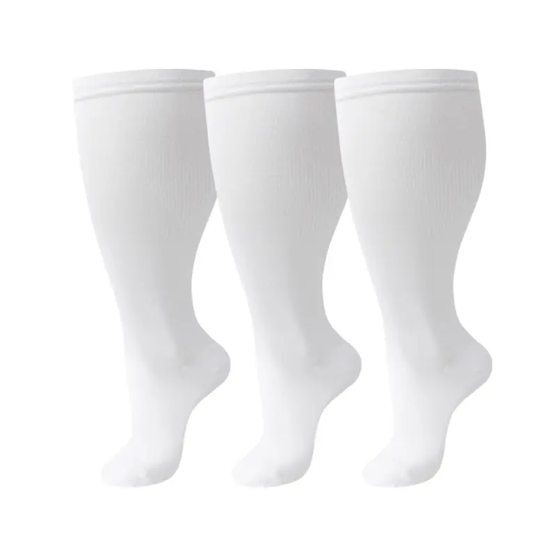 3 pairs of elastic and soft solid-color stockings, with a lightweight and breathable texture.Large size.Suitable for both exercise and daily casual wear.