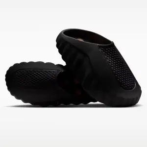 Men Women House Slippers, Anti-Slip Indoor Outdoor Slippers, Lightweight Breathable Slip On Shoes, Comfortable Cloud Slippers for Bedroom, Living Room, Patio, All Seasons