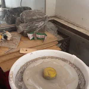 VEVOR Pottery Wheel 11 in Ceramic Wheel Machine 60-300 RPM Speed Adjustable White